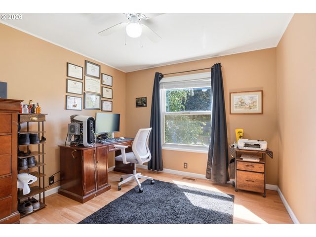 1400 Se 146TH Pl, Portland, OR 97233