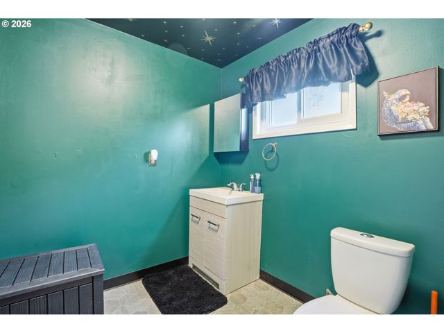 1400 Se 146TH Pl, Portland, OR 97233