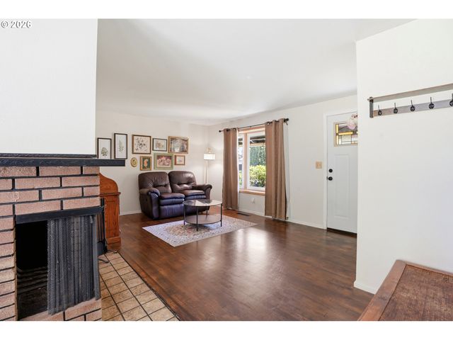 1400 Se 146TH Pl, Portland, OR 97233