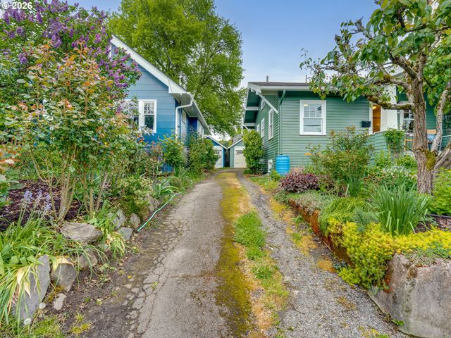 4204 Se 25TH Ave, Portland, OR 97202