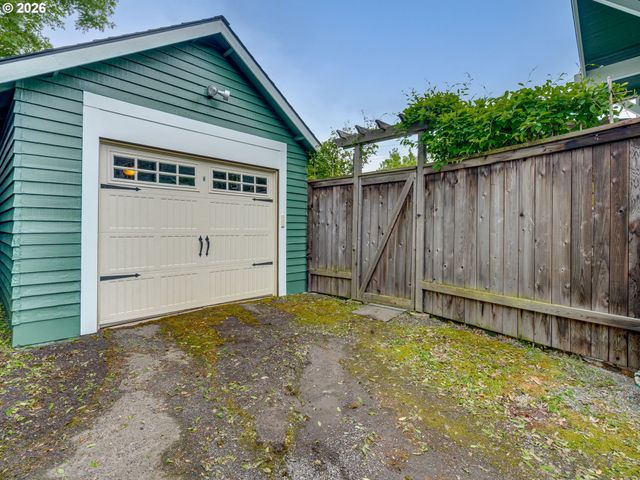 4204 Se 25TH Ave, Portland, OR 97202