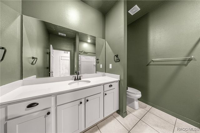 7664 SW 63rd Lane Road, Ocala, FL 34474