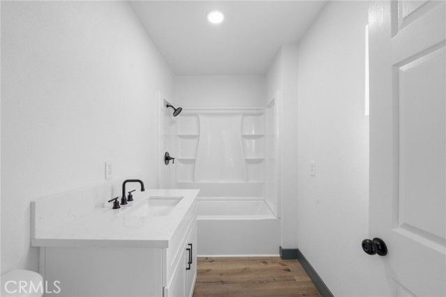 137 W 84th, Los Angeles, CA 90003