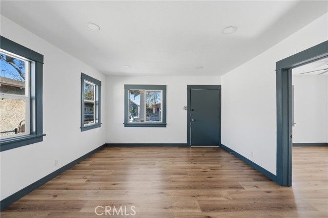 137 W 84th, Los Angeles, CA 90003