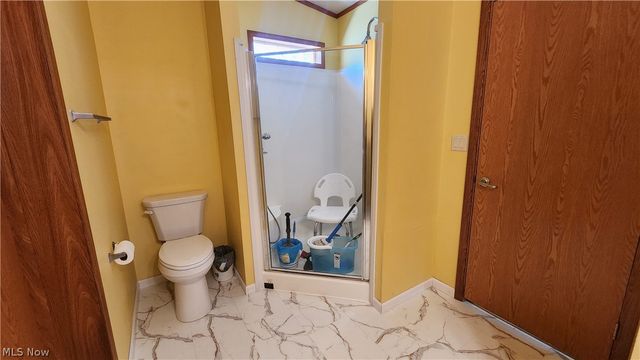 345 Sea Gull Lane, New Philadelphia, OH 44663