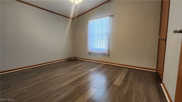 345 Sea Gull Lane, New Philadelphia, OH 44663