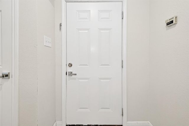 16120 Stuebner Airline Road 105, Spring, TX 77379