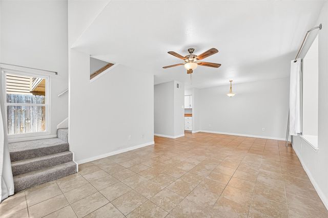 16120 Stuebner Airline Road 105, Spring, TX 77379