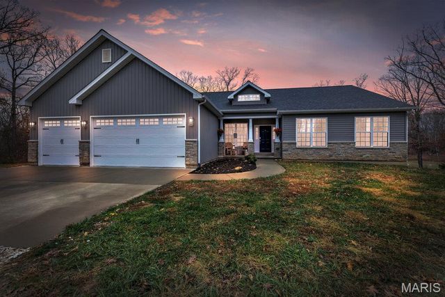 280 Whitetail Lane, Warrenton, MO 63383