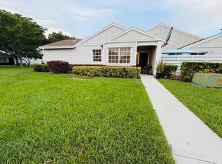 13724 SW 147th Cir Lane 3-30, Miami, FL 33186