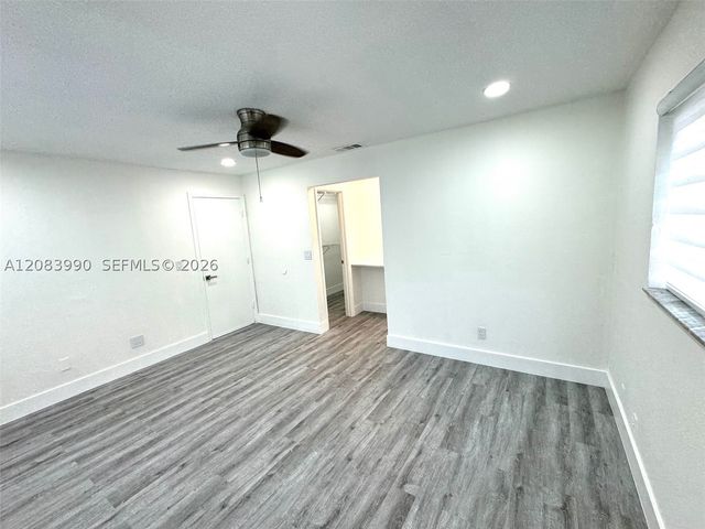 3665-3667 NW 17th Way 3667, Oakland Park, FL 33309