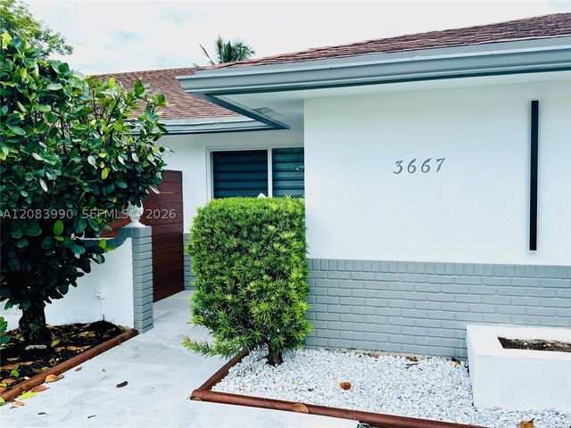 3665-3667 NW 17th Way 3667, Oakland Park, FL 33309