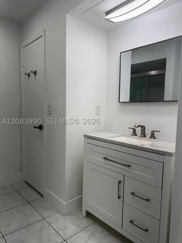 3665-3667 NW 17th Way 3667, Oakland Park, FL 33309