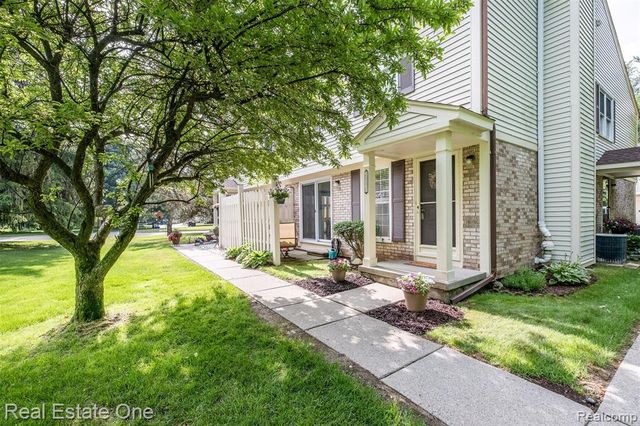 2057 Hidden Meadows Drive C, Walled Lake, MI 48390