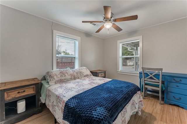 603 S Crutcher Street, Springdale, AR 72764