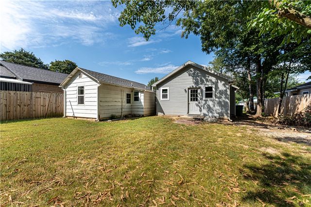 603 S Crutcher Street, Springdale, AR 72764