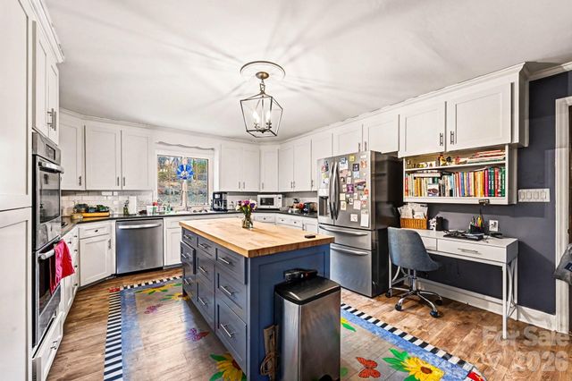 2915 Old Stage Road, Gastonia, NC 28052