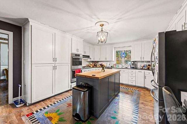 2915 Old Stage Road, Gastonia, NC 28052