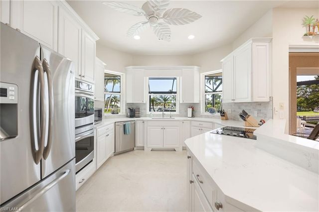 95 Anchor CT, Marco Island, FL 34145