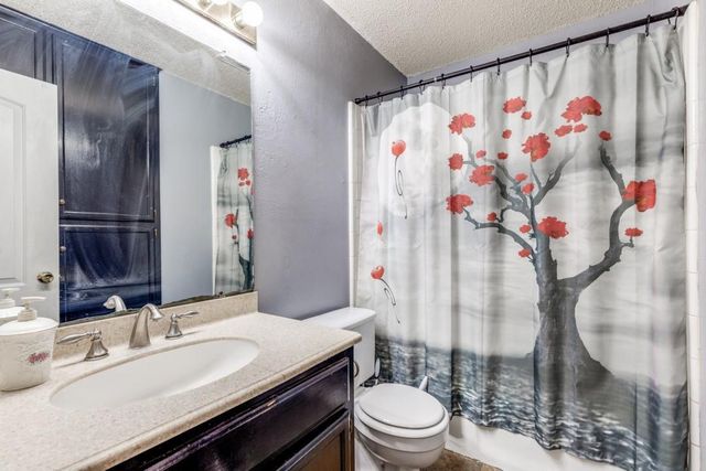 1301 Wayne Drive, Round Rock, TX 78664