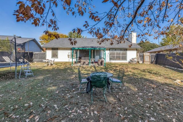 1301 Wayne Drive, Round Rock, TX 78664