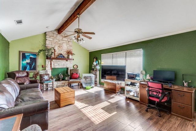 1301 Wayne Drive, Round Rock, TX 78664