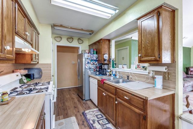 1301 Wayne Drive, Round Rock, TX 78664