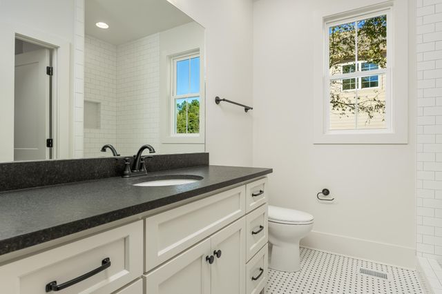 8668 Woodbury Acre Court, Harrison, TN 37341