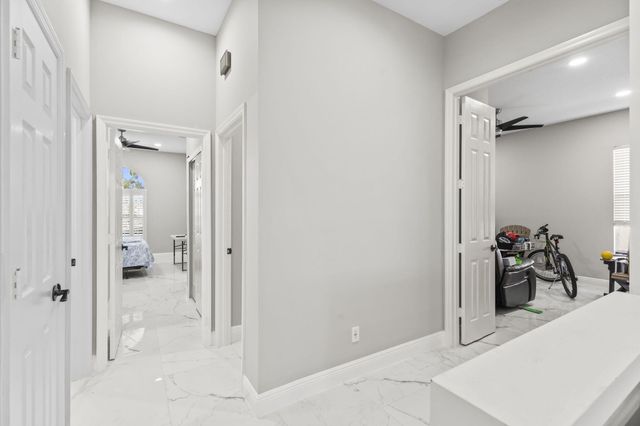 861 SW Munjack Circle, Port St. Lucie, Port St Lucie, FL 34986