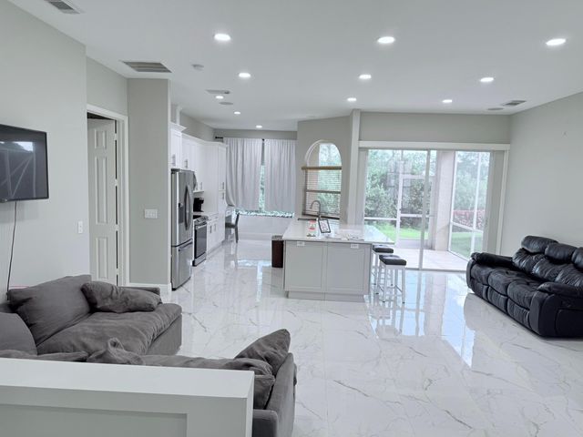 861 SW Munjack Circle, Port St. Lucie, Port St Lucie, FL 34986