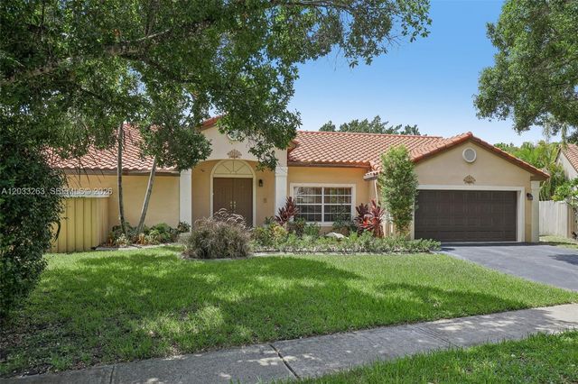 13100 NW 11th Dr, Sunrise, FL 33323