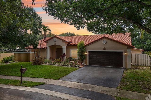 13100 NW 11th Dr, Sunrise, FL 33323