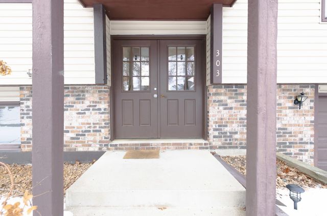 303 Heather Lane, Long Lake, MN 55356