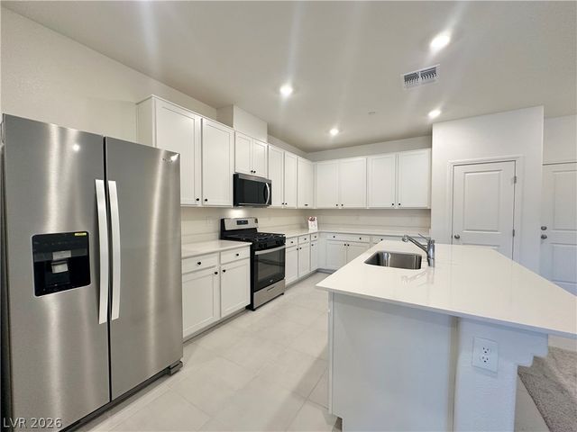 2121 Tricase Street, Henderson, NV 89044