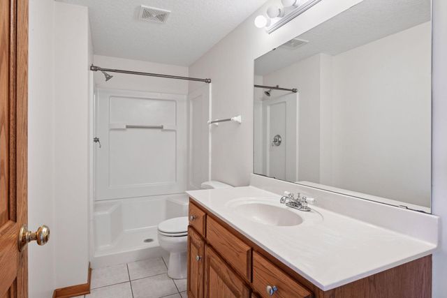 1729 Lakeridge Way, Waconia, MN 55387
