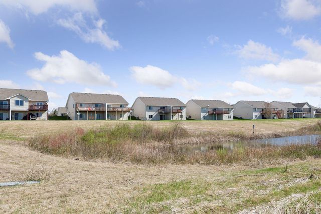 1729 Lakeridge Way, Waconia, MN 55387
