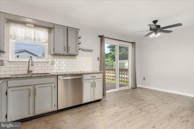 10 CAMBRIDGE CT, Taneytown, MD 21787