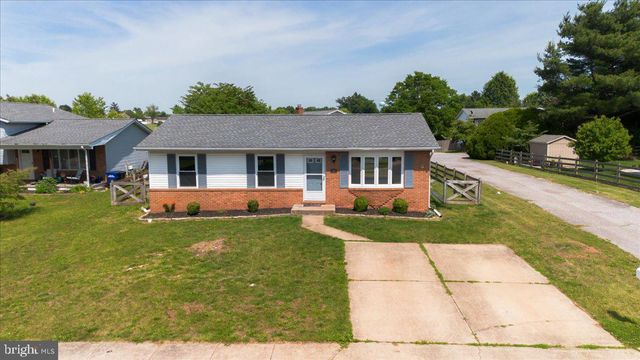 10 CAMBRIDGE CT, Taneytown, MD 21787