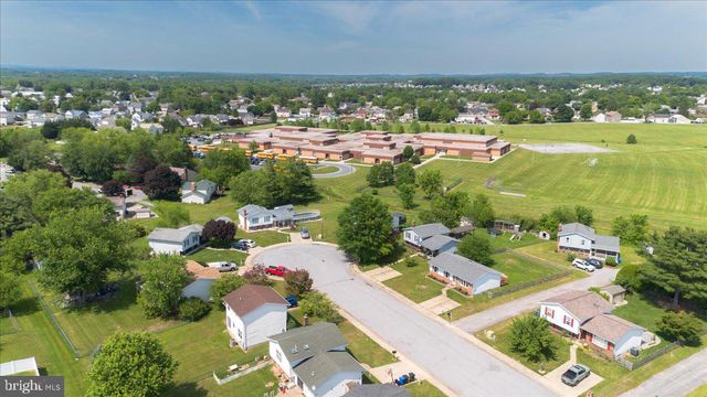10 CAMBRIDGE CT, Taneytown, MD 21787