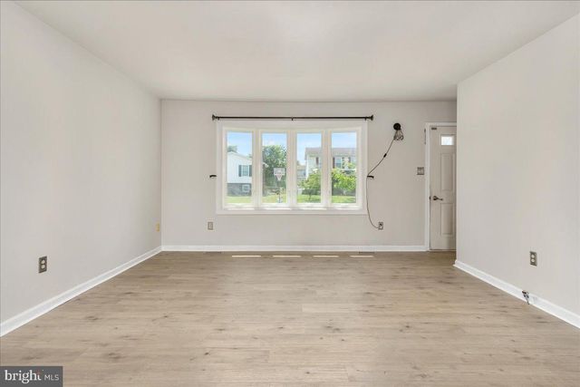 10 CAMBRIDGE CT, Taneytown, MD 21787
