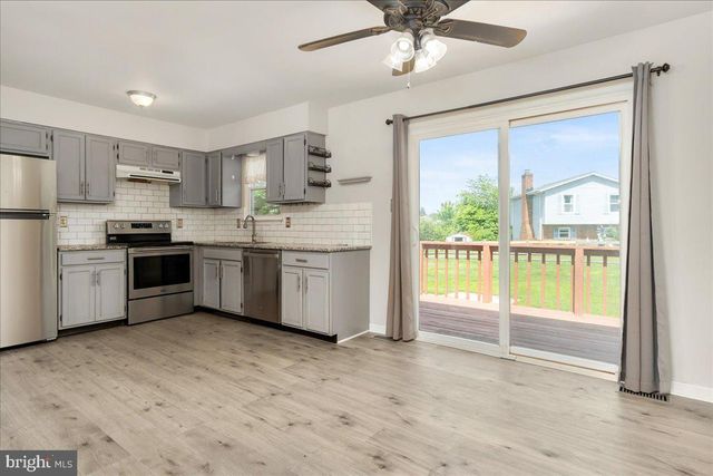 10 CAMBRIDGE CT, Taneytown, MD 21787