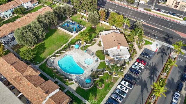 19891 Coventry Lane, Huntington Beach, CA 92646