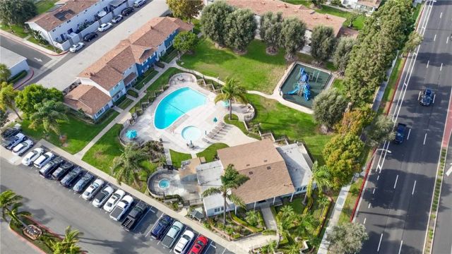 19891 Coventry Lane, Huntington Beach, CA 92646