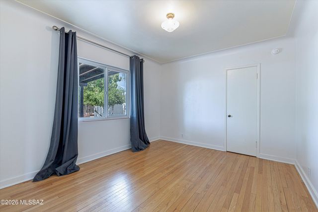 1101 E Hedrick Drive, Tucson, AZ 85719