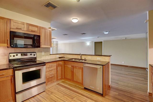 40 N Interstate 35 EXPY 2C2, Austin, TX 78701