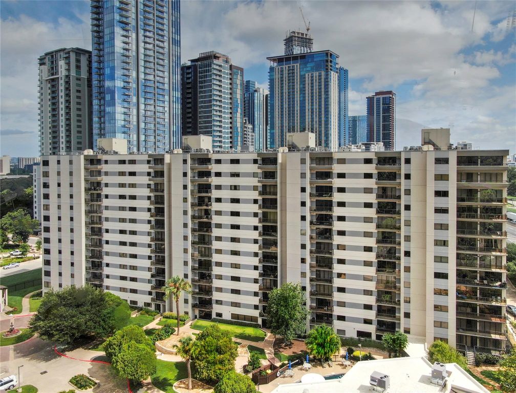 40 N Interstate 35 EXPY 2C2, Austin, TX 78701