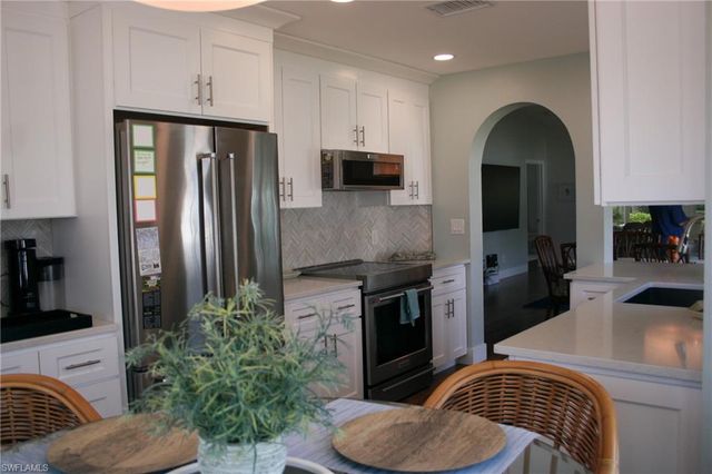 2580 Valparaiso BLVD, North Fort Myers, FL 33917