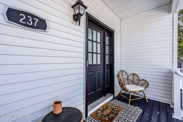 237 Neptune Avenue, Beachwood, NJ 08722