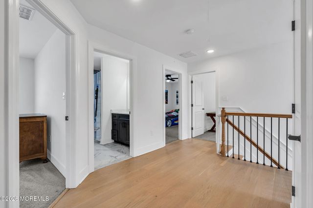 237 Neptune Avenue, Beachwood, NJ 08722