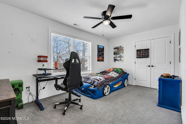 237 Neptune Avenue, Beachwood, NJ 08722